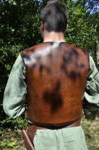 armure_cuir_grandeur_nature